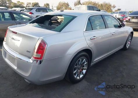 2012 Chrysler 300 Limited z USA, uszkodzony, nr VIN 2C3CCACG8CH175524